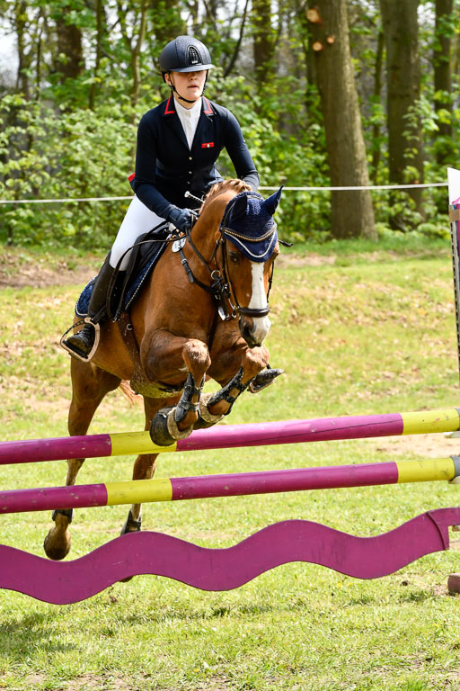 Quali für Goldene Schärpe Ponys in Berge   6+7.5.23 | Madison Joelle Kirstein - Simba_25 