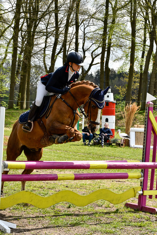 Quali für Goldene Schärpe Ponys in Berge   6+7.5.23 | Madison Joelle Kirstein - Simba_26 