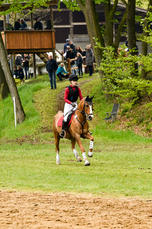 Quali für Goldene Schärpe Ponys in Berge   6+7.5.23 | Madison Joelle Kirstein - Simba_29 