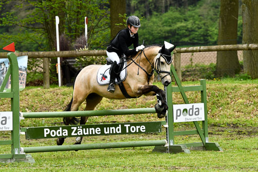 Quali für Goldene Schärpe Ponys in Berge   6+7.5.23 | Malin Brackmann - Gino_27 