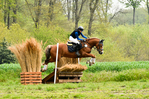 Quali für Goldene Schärpe Ponys in Berge   6+7.5.23 | Mathilda vor dem Brocke - Awakino Golden Glory_49 