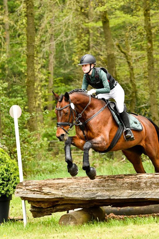 Quali für Goldene Schärpe Ponys in Berge   6+7.5.23 | Tomke Päben - C'est Mia_36 