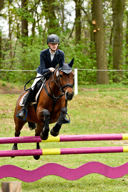 Quali für Goldene Schärpe Ponys in Berge   6+7.5.23 | _UGO5426 