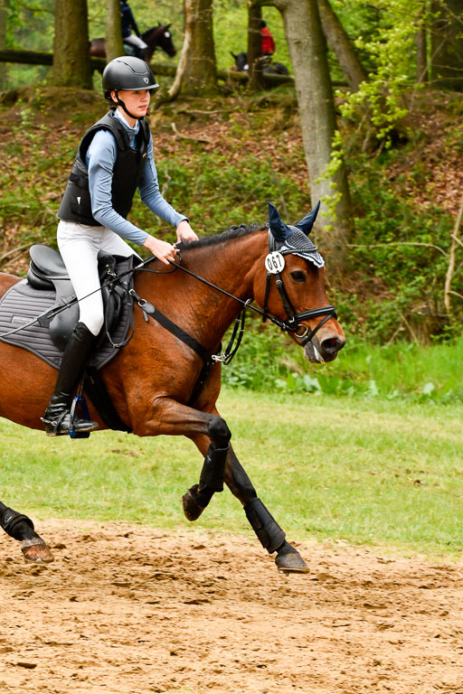 Quali für Goldene Schärpe Ponys in Berge   6+7.5.23 | _UGO7410 