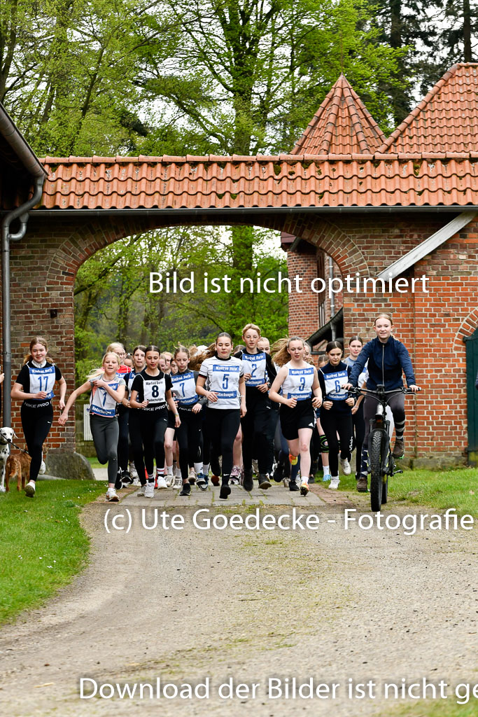 Quali für Goldene Schärpe Ponys in Berge 6+7.5.23 | 07052023 - Laufen- Berge _04