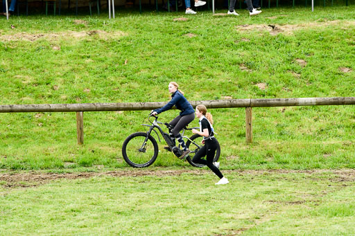 Quali für Goldene Schärpe Ponys in Berge   6+7.5.23 | 07052023 - Laufen- Berge _14 