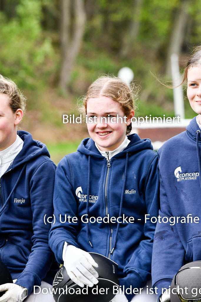 Quali für Goldene Schärpe Ponys in Berge   6+7.5.23 | 07052023 - Siegerehrungen_094 