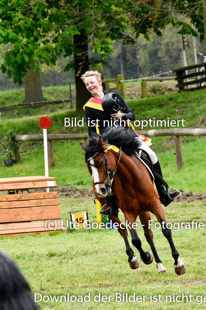Quali für Goldene Schärpe Ponys in Berge   6+7.5.23 | 07052023 - Siegerehrungen_102 