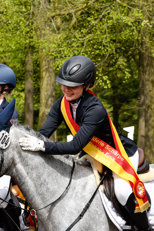 Quali für Goldene Schärpe Ponys in Berge   6+7.5.23 | 07052023 - Siegerehrungen_014 