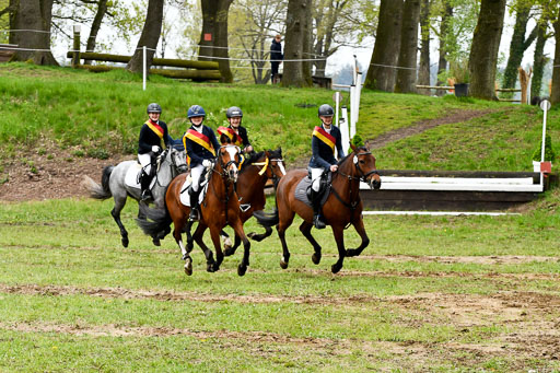 Quali für Goldene Schärpe Ponys in Berge   6+7.5.23 | 07052023 - Siegerehrungen_086 