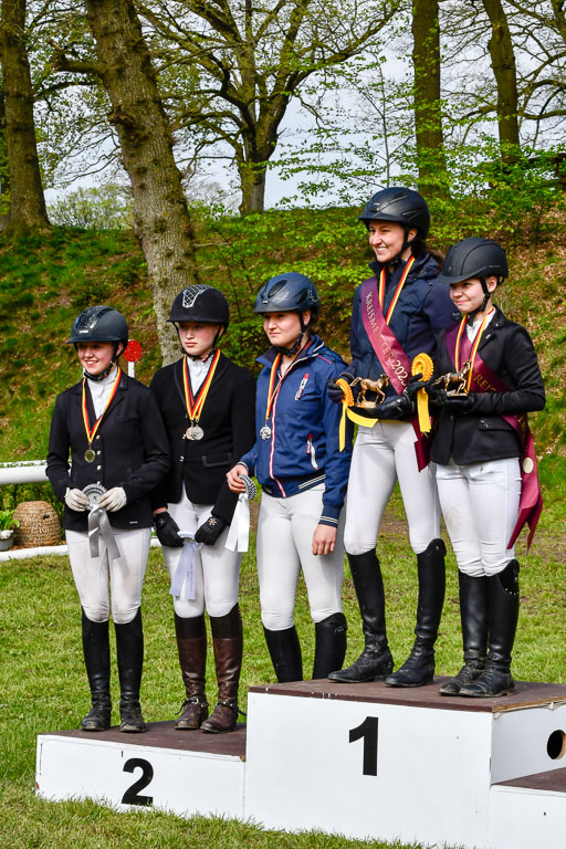 Quali für Goldene Schärpe Ponys in Berge   6+7.5.23 | 07052023 - Siegerehrungen_180 