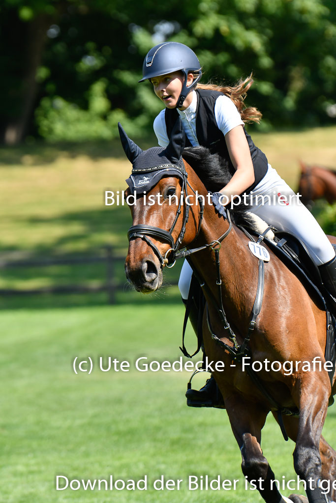 DERBYPARH HH KLEIN FLOTTBEK - Amateurturnier | 100623 L-Springen _204