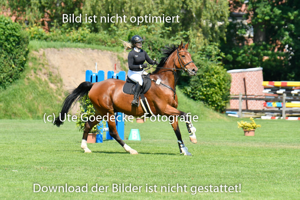 DERBYPARH HH KLEIN FLOTTBEK - Amateurturnier | 100623 L-Springen _210
