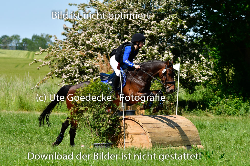 Goldene Schärpe Ponys in Hohen Luckow 1-4.6.23 | 04062023 -Elisa Wetzlar - Cleopatra_06 