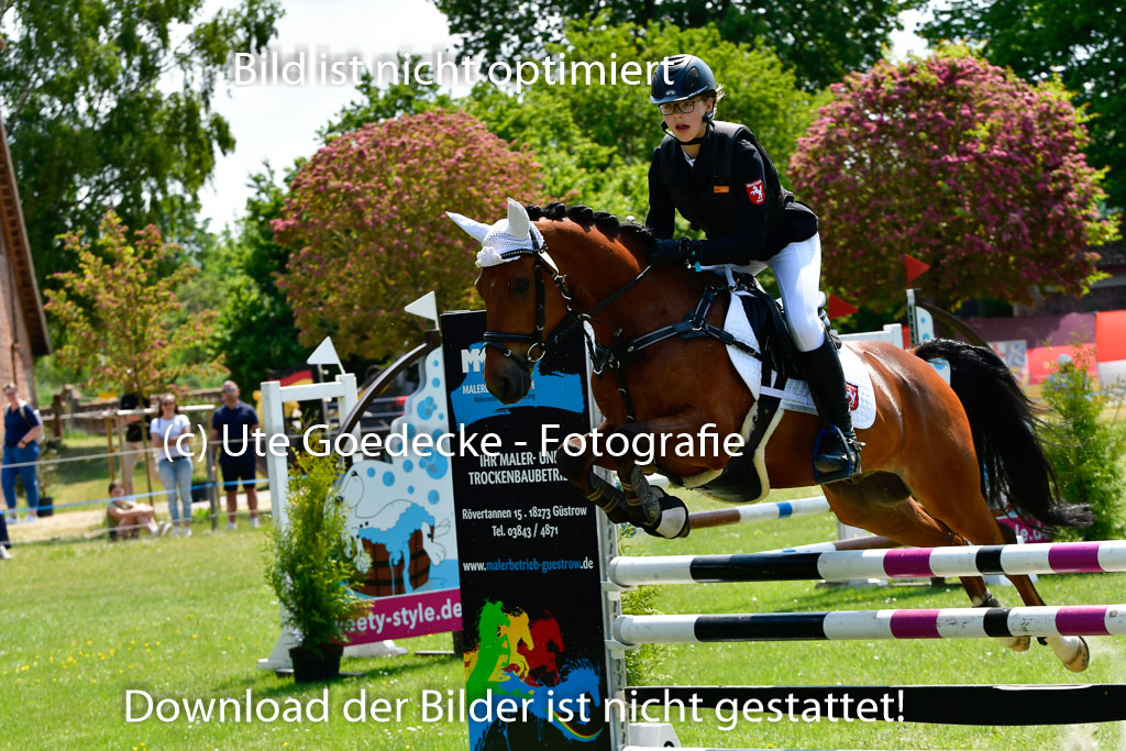 Goldene Schärpe Ponys in Hohen Luckow 1-4.6.23 | 04062023 Alicia Hebecke - Chilli Pepper_28 