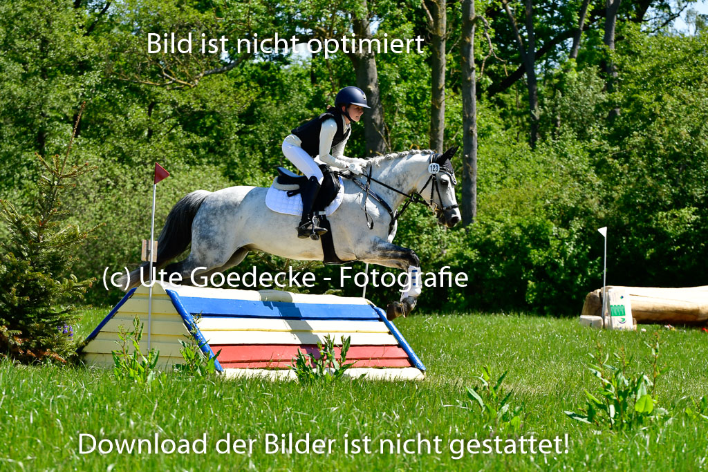 Goldene Schärpe Ponys in Hohen Luckow 1-4.6.23 | 04062023 Antonia Schöning - kaiser_10 