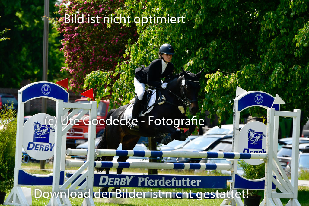 Goldene Schärpe Ponys in Hohen Luckow 1-4.6.23 | 04062023  Flora Endres - Dark Dynamite_18 