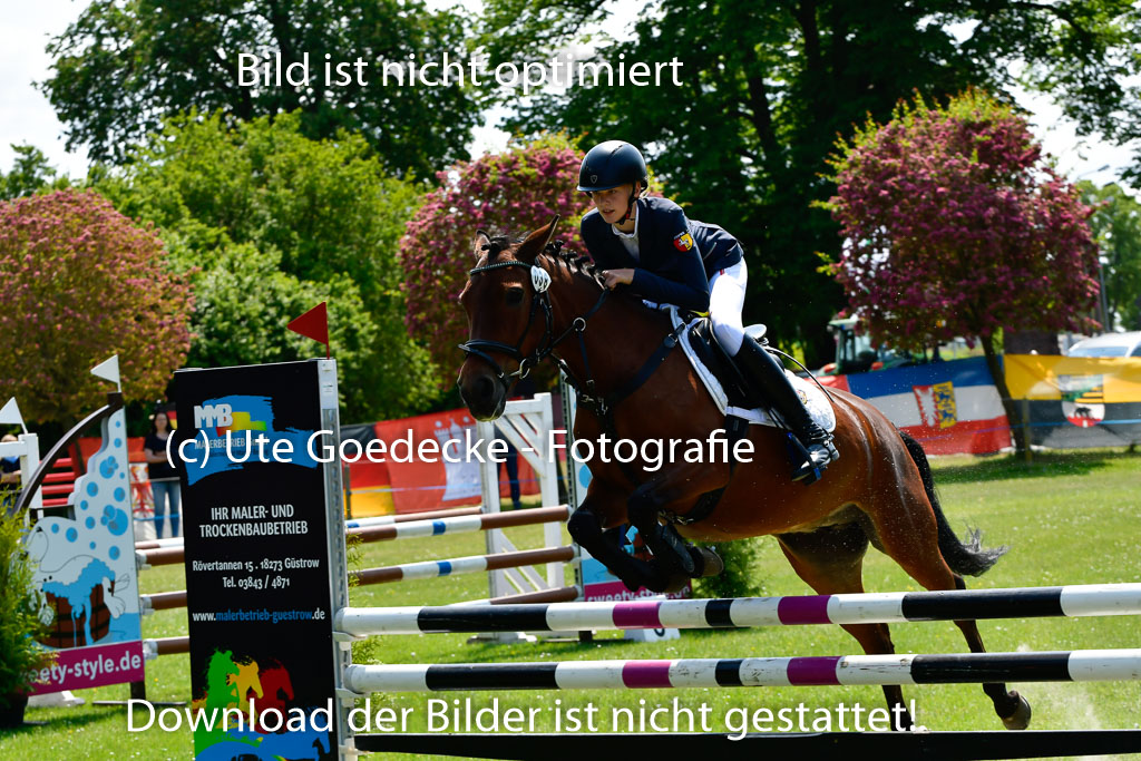 Goldene Schärpe Ponys in Hohen Luckow 1-4.6.23 | 04062023 Jona Wichmann - Evelyn_25 