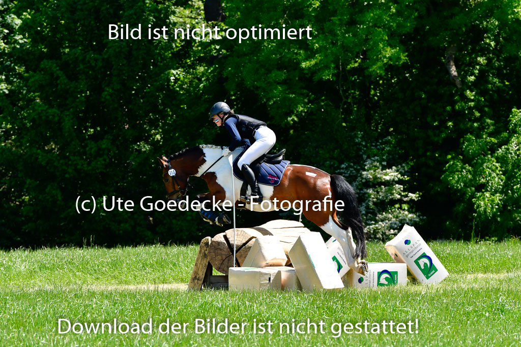 Goldene Schärpe Ponys in Hohen Luckow 1-4.6.23 | 04062023 Jonna Betty Ziche - Carlo_04 