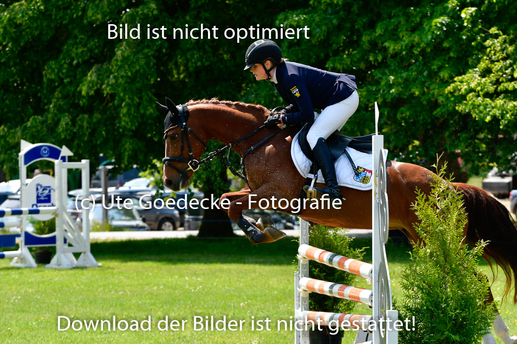 Goldene Schärpe Ponys in Hohen Luckow 1-4.6.23 | 04062023 Josefine Schroft -  Bo-Attella_22 