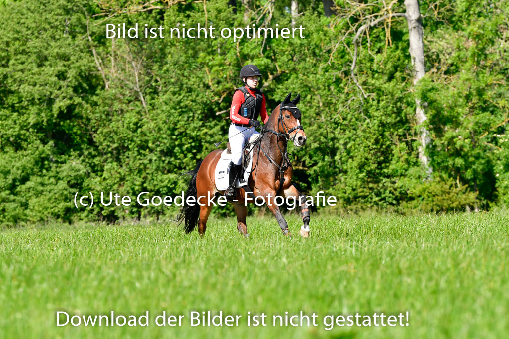 Goldene Schärpe Ponys in Hohen Luckow 1-4.6.23 | 04062023 Lena Hahn - Top Campina_07 