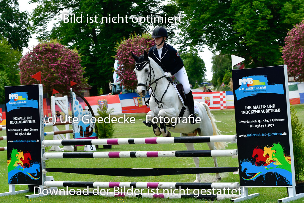 Goldene Schärpe Ponys in Hohen Luckow 1-4.6.23 | 04062023 Lilly Manu Paul - Griffin_23 