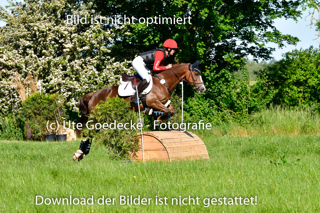 Goldene Schärpe Ponys in Hohen Luckow 1-4.6.23 | 04062023  Magdalena Schwaar - Princess C_08 