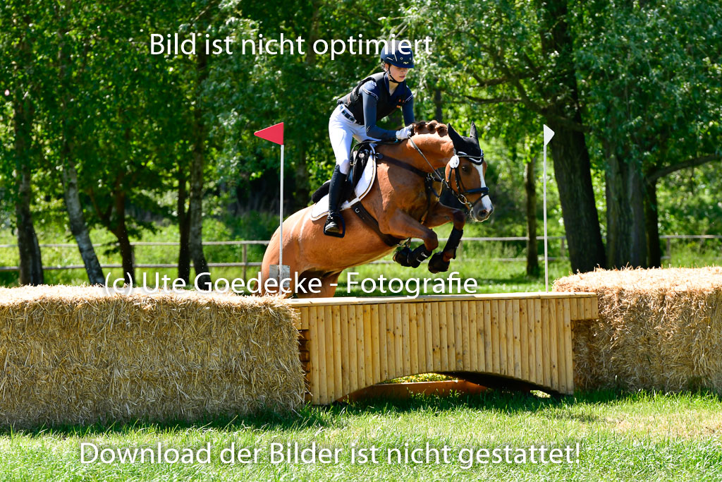 Goldene Schärpe Ponys in Hohen Luckow 1-4.6.23 | 04062023 Nayla Bereke - Douglas_08 