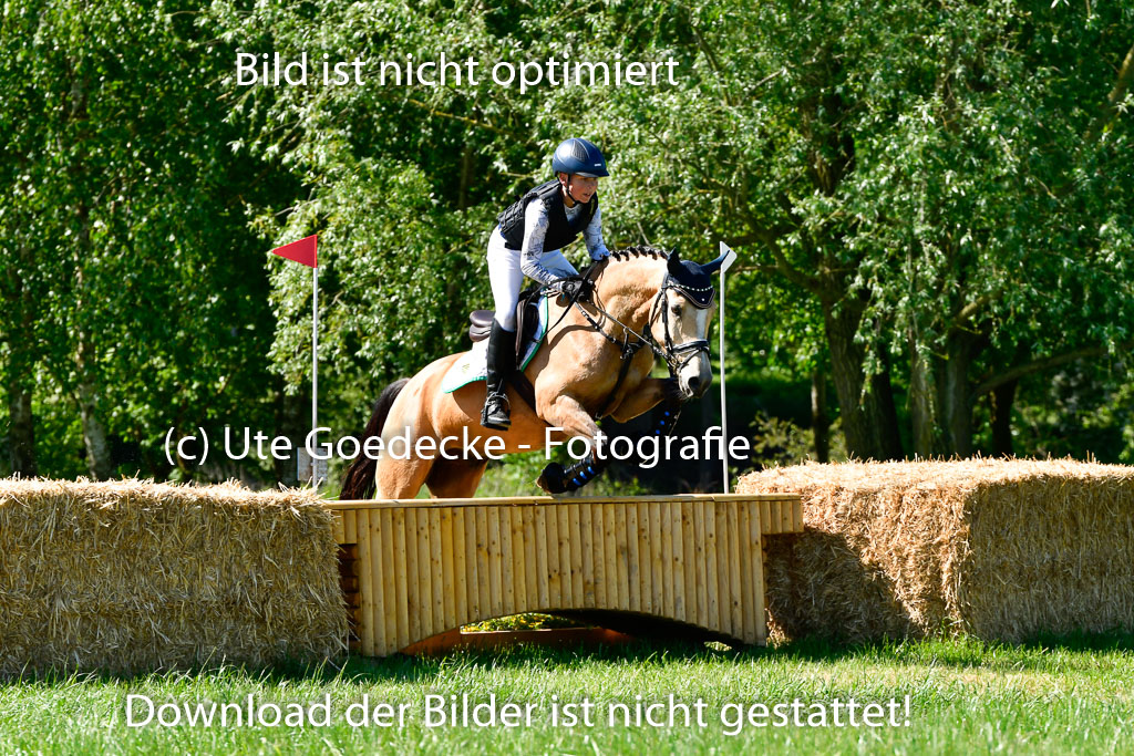 Goldene Schärpe Ponys in Hohen Luckow 1-4.6.23 | 04062023   Oscar Gündel - Gucci_16 