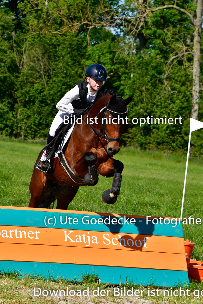 Goldene Schärpe Ponys in Hohen Luckow 1-4.6.23 | 04062023 Sophia Bußmann - El Pleasure_03 