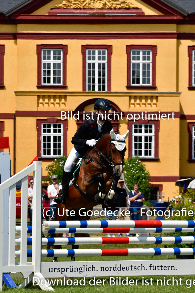 Goldene Schärpe Ponys in Hohen Luckow 1-4.6.23 | Jolina Gladigau - Desperado_31 