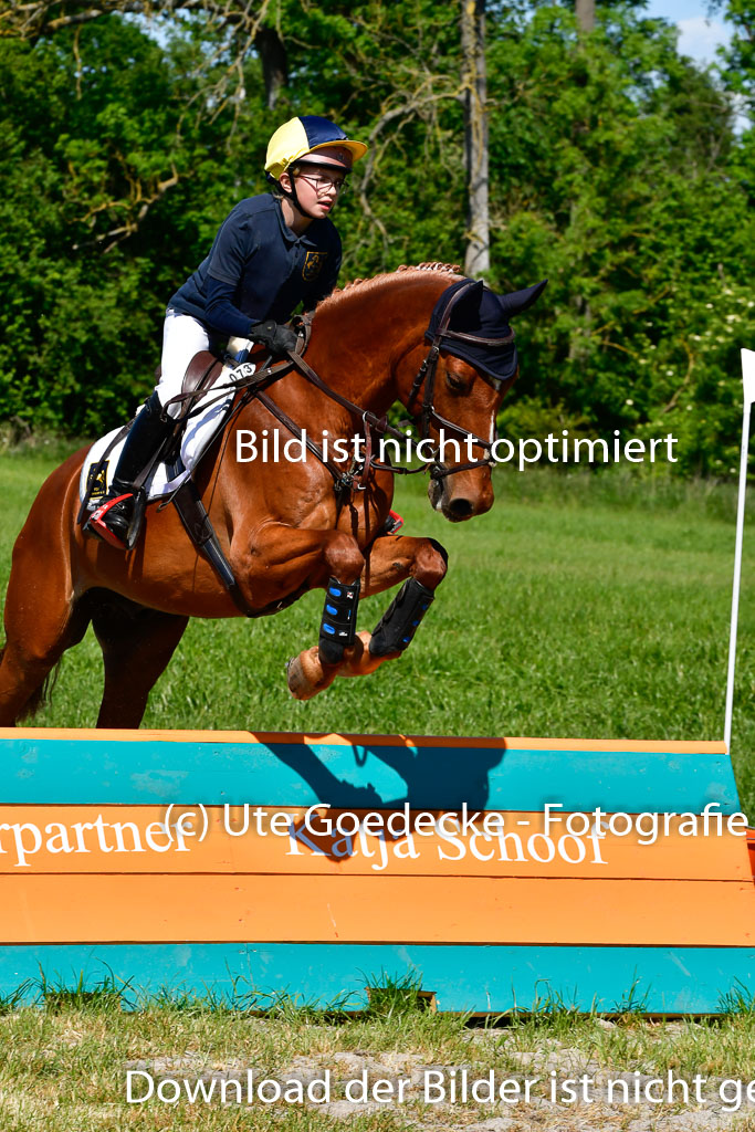 Goldene Schärpe Ponys in Hohen Luckow 1-4.6.23 | Lina marie Quast - Mr Berny_02 