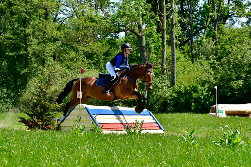 Goldene Schärpe Ponys in Hohen Luckow 1-4.6.23 | 04062023 - Jette C Sievbers - Streicher_09 