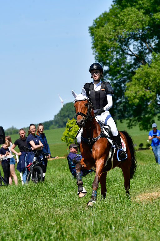 Goldene Schärpe Ponys in Hohen Luckow 1-4.6.23 | 04062023 Alicia Hebecke - Chilli Pepper_01 