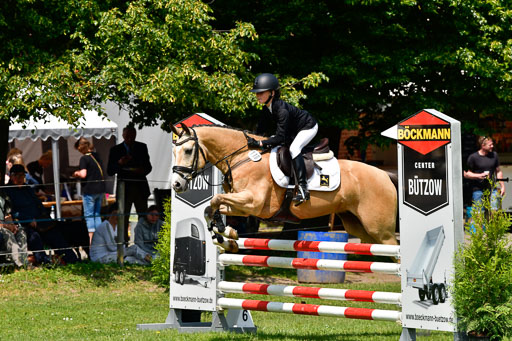 Goldene Schärpe Ponys in Hohen Luckow 1-4.6.23 | 04062023 Anna von Helldorf - Vespucci_28 