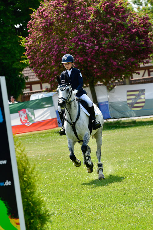 Goldene Schärpe Ponys in Hohen Luckow 1-4.6.23 | 04062023 Antonia Schöning - kaiser_34 