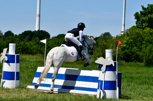 Goldene Schärpe Ponys in Hohen Luckow 1-4.6.23 | 04062023 Carla Lindner - Pen Y_13 