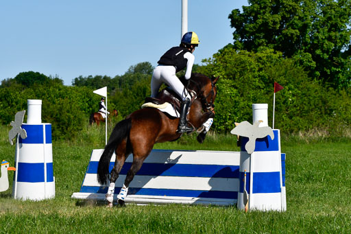 Goldene Schärpe Ponys in Hohen Luckow 1-4.6.23 | 04062023 Celina Weiss - Vivaldi_14 