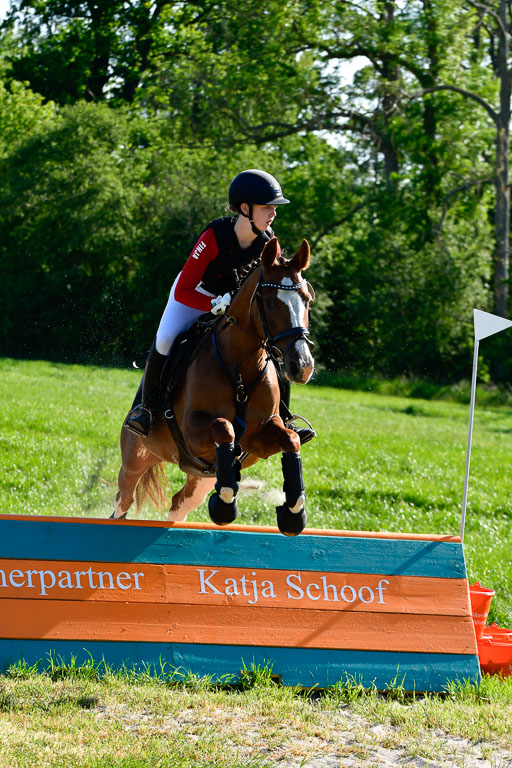 Goldene Schärpe Ponys in Hohen Luckow 1-4.6.23 | 04062023 Finnja Schruttke  - Great Stripe_02 