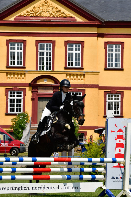 Goldene Schärpe Ponys in Hohen Luckow 1-4.6.23 | 04062023  Flora Endres - Dark Dynamite_15 