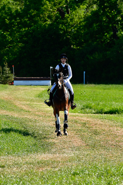 Goldene Schärpe Ponys in Hohen Luckow 1-4.6.23 | 04062023 Frida Kaden - Wiesenguts Maresciallo 