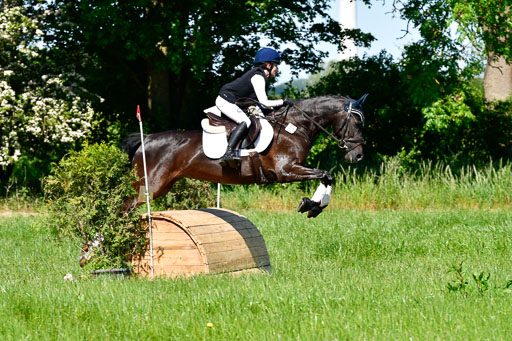 Goldene Schärpe Ponys in Hohen Luckow 1-4.6.23 | 04062023   Frieda Schulze Zurmussen - Milka_07 