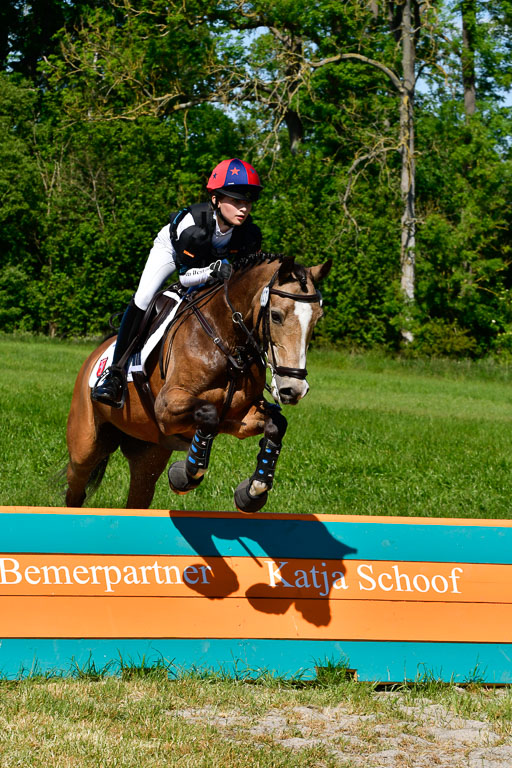Goldene Schärpe Ponys in Hohen Luckow 1-4.6.23 | 04062023 Greta Marie Löhr - Dainy_03 