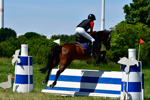 Goldene Schärpe Ponys in Hohen Luckow 1-4.6.23 | 04062023 Jona Wichmann - Evelyn_16 