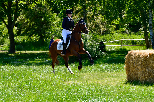 Goldene Schärpe Ponys in Hohen Luckow 1-4.6.23 | 04062023 Josefine Schroft -  Bo-Attella_11 