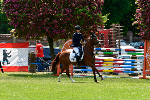 Goldene Schärpe Ponys in Hohen Luckow 1-4.6.23 | 04062023 Josefine Schroft -  Bo-Attella_18 