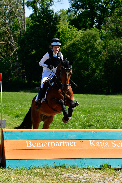 Goldene Schärpe Ponys in Hohen Luckow 1-4.6.23 | 04062023 Joyce Mölders - Nesquik_01 