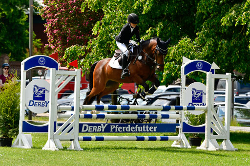 Goldene Schärpe Ponys in Hohen Luckow 1-4.6.23 | 04062023 Joyce Mölders - Nesquik_16 