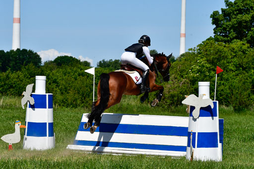 Goldene Schärpe Ponys in Hohen Luckow 1-4.6.23 | 04062023  Lea Brügge - Mamas Liebling _17 