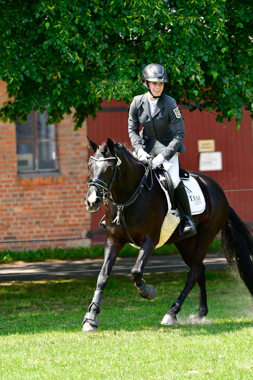 Goldene Schärpe Ponys in Hohen Luckow 1-4.6.23 | 04062023  Lenja Bos - Sulea_29 